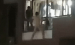 男生强奸女生视频,不堪回首的强奸视频揭露黑暗面